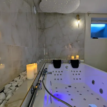 Ultimate Romantic Getaway *