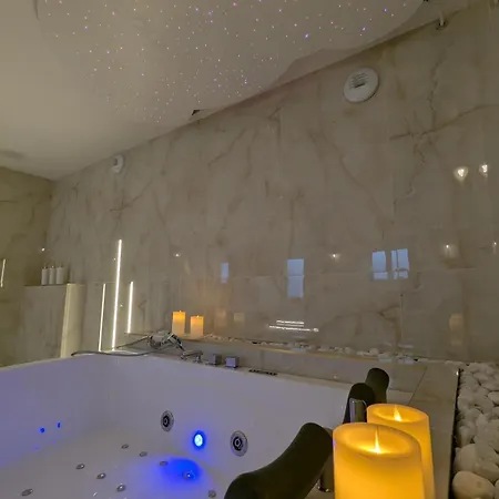 Ultimate Romantic Getaway Vichy