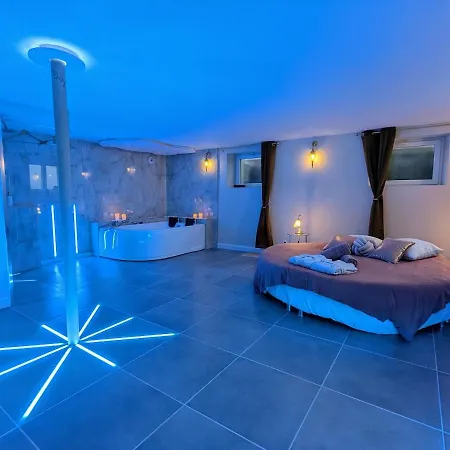 Ultimate Romantic Getaway *